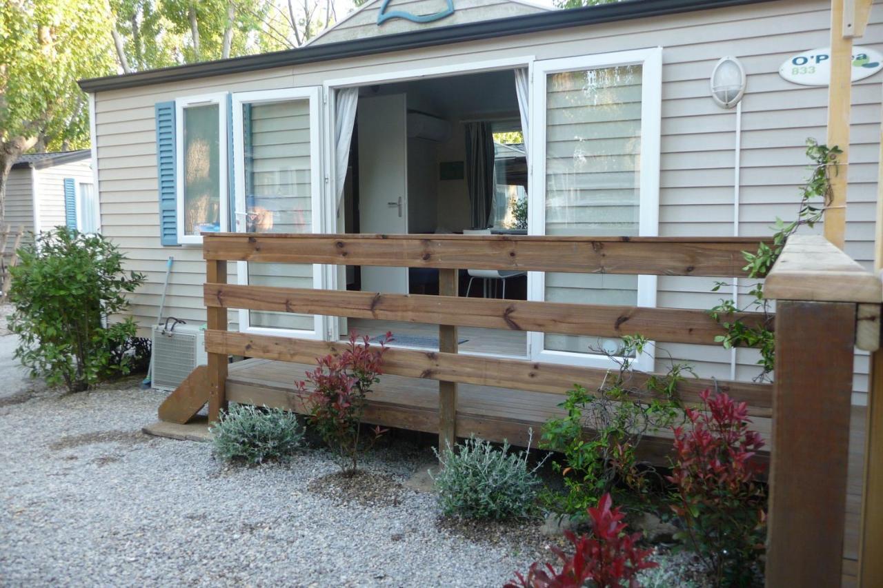 Holiday Prairies Mobile Home Grimaud Bagian luar foto
