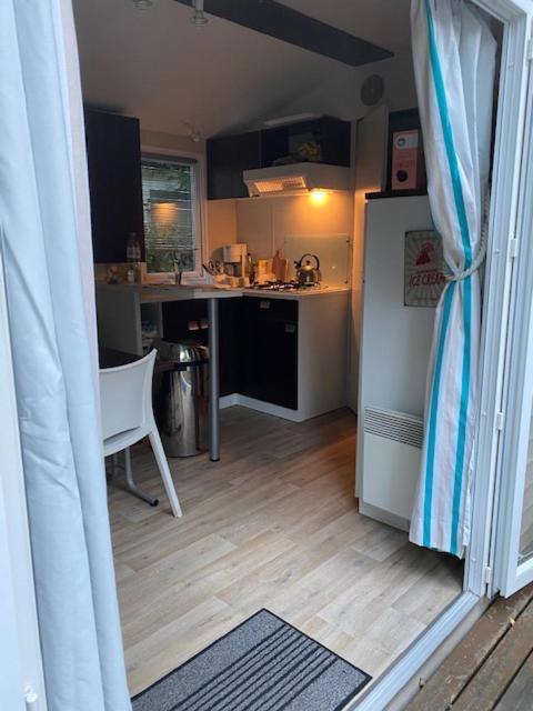 Holiday Prairies Mobile Home Grimaud Bagian luar foto