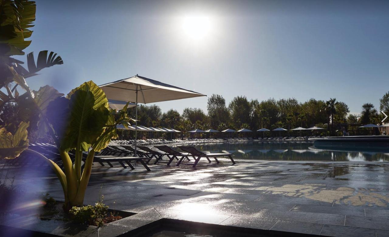 Holiday Prairies Mobile Home Grimaud Bagian luar foto