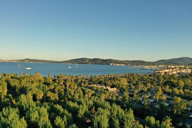 Holiday Prairies Mobile Home Grimaud Bagian luar foto